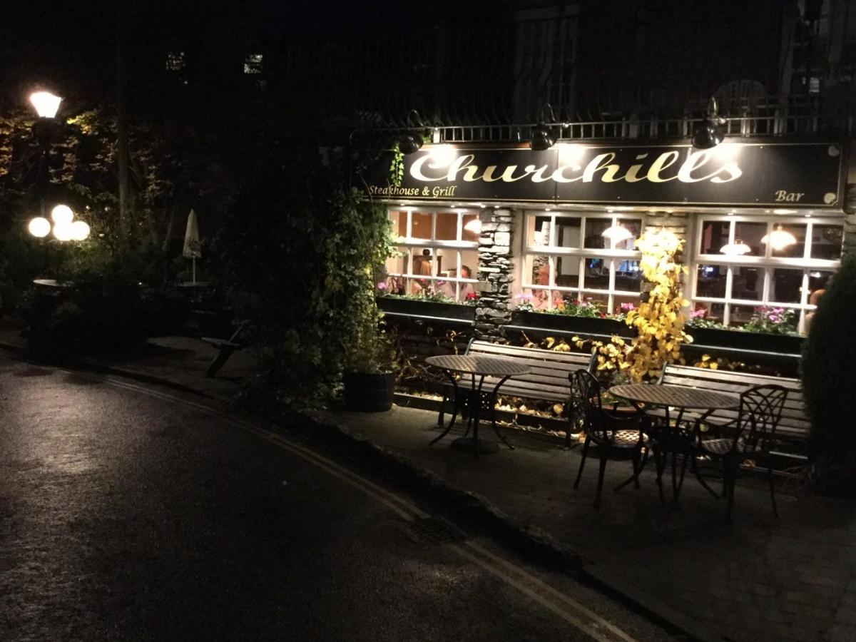 Churchills Inn & Rooms 鲍内斯温德米尔 外观 照片
